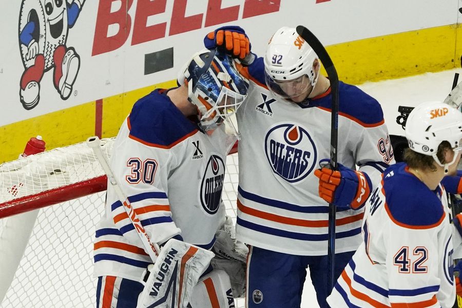 NHL: Edmonton Oilers at Chicago Blackhawks