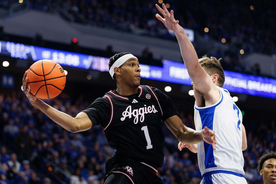 NCAA Basketball: Texas A&amp;M at Kentucky