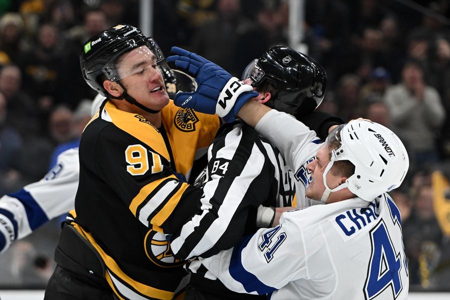 NHL: Tampa Bay Lightning at Boston Bruins