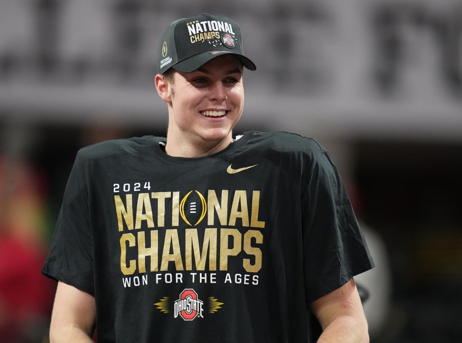 Will Howard shines in spotlight, carries Ohio State to title