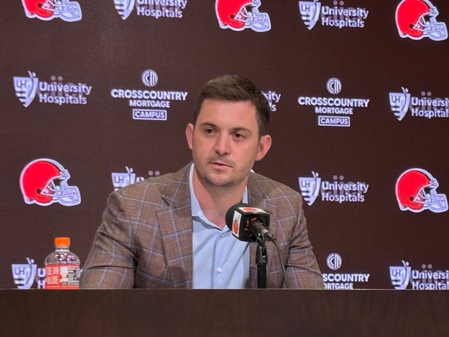 Falcons name Tommy Rees as OC, retain 3 other coaches