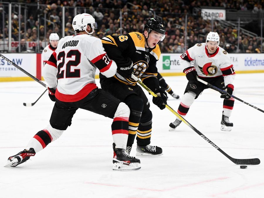 NHL: Ottawa Senators at Boston Bruins