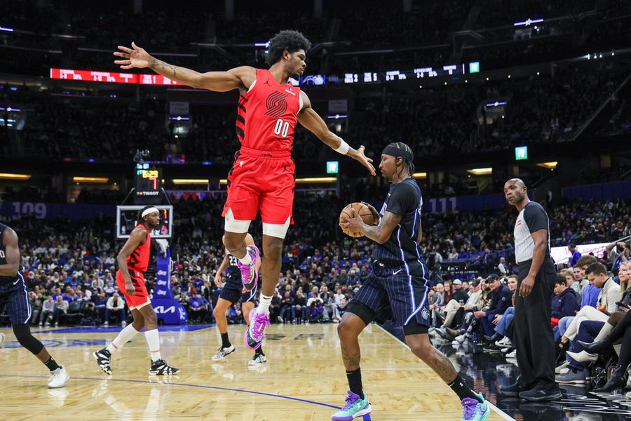 Blazers aim to remain defensive against Hornets