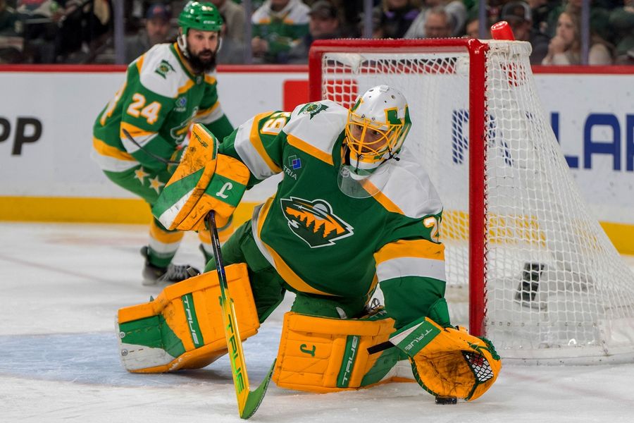 NHL: Calgary Flames at Minnesota Wild