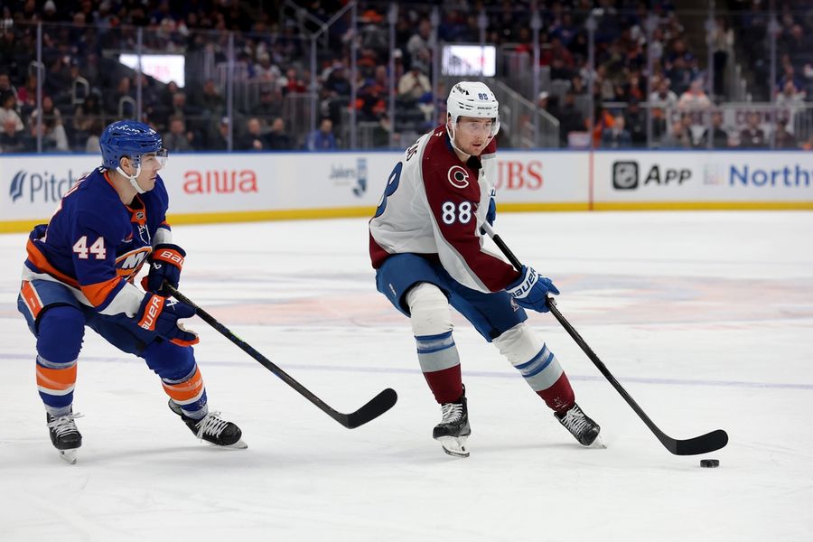 NHL: Colorado Avalanche at New York Islanders