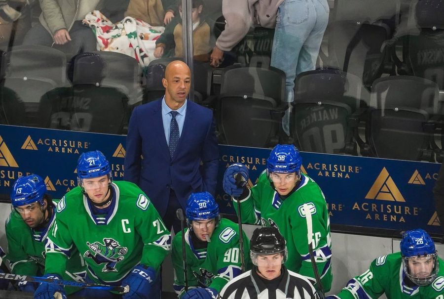 AHL coach Manny Malhotra promoted to lead Canucks