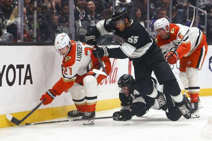 NHL: Anaheim Ducks at Los Angeles Kings