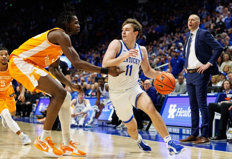 NCAA Basketball: Tennessee at Kentucky