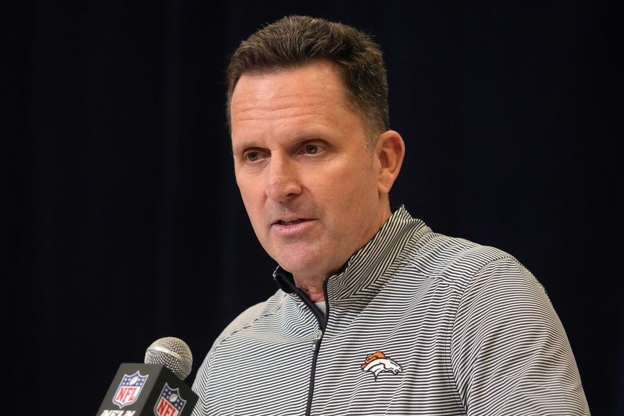 Los Broncos firman un nuevo contrato de 5 años con el gerente general George Paton.