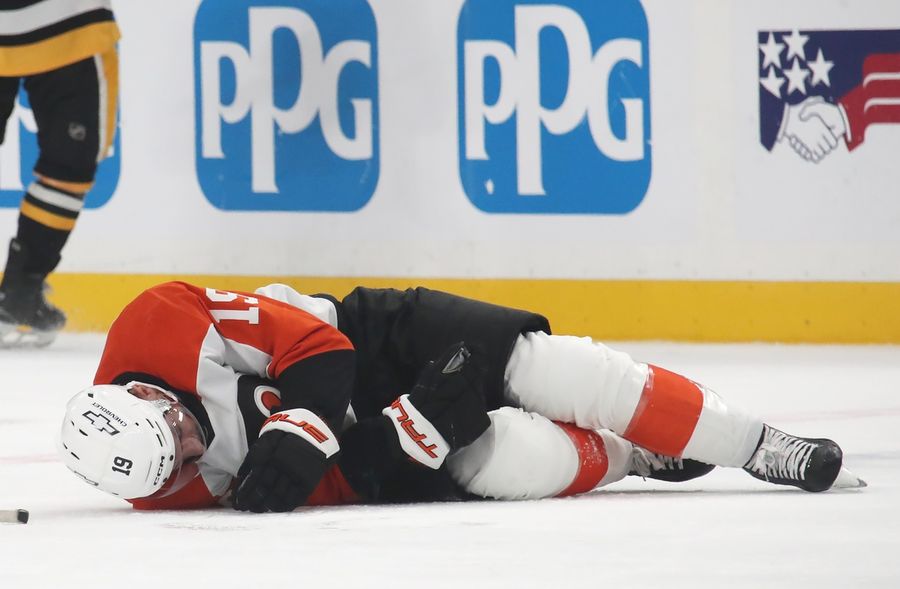 Flyers F Garnet Hathaway avoids serious injury