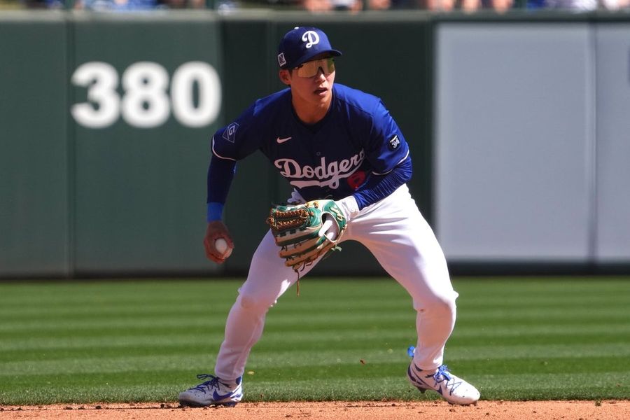 MLB: Spring Training-San Francisco Giants at Los Angeles Dodgers