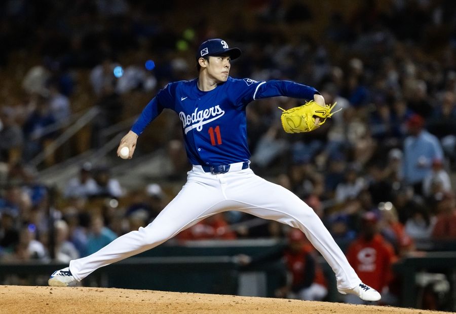 MLB: Spring Training-Cincinnati Reds at Los Angeles Dodgers