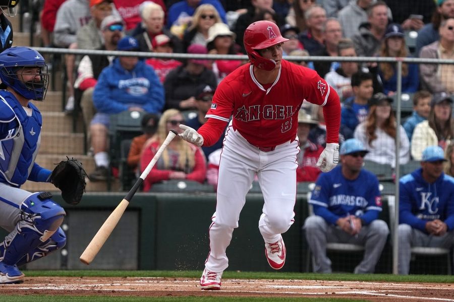 MLB: Spring Training-Kansas City Royals at Los Angeles Angels