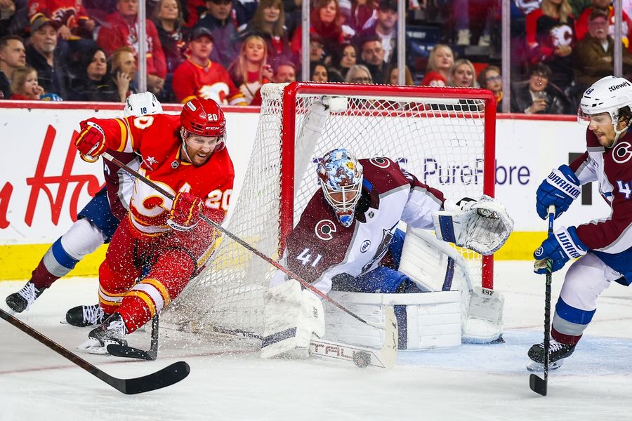 NHL: Colorado Avalanche at Calgary Flames
