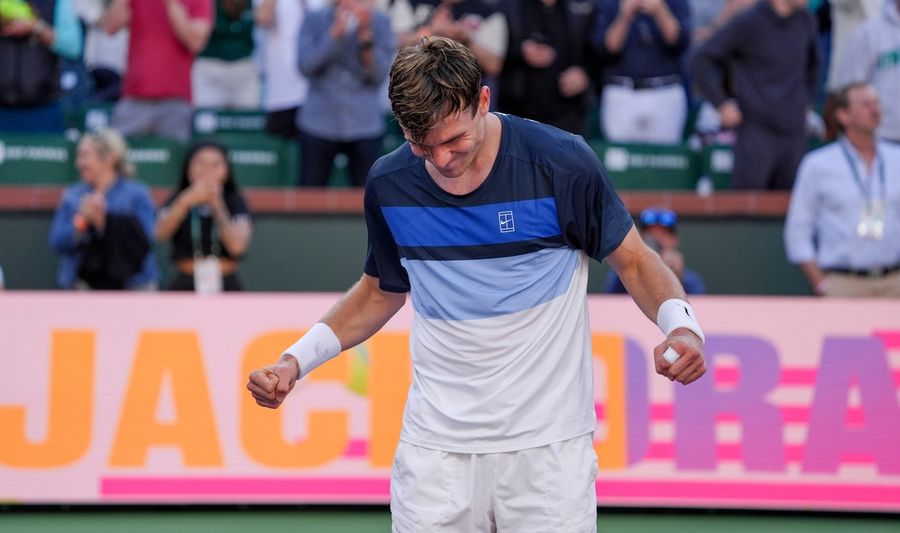Jack Draper upsets Carlos Alcaraz to reach Indian Wells final