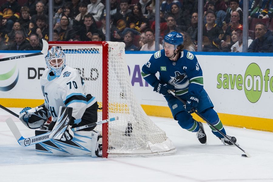 NHL: Utah at Vancouver Canucks