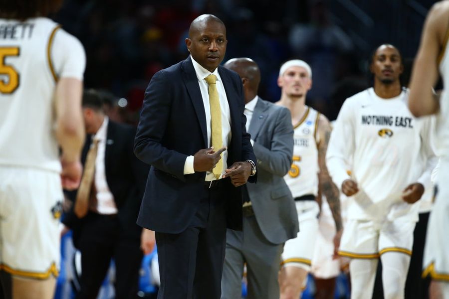 NCAA Basketball: NCAA Tournament First Round-Drake at Missouri