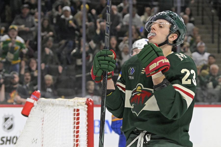 NHL: Buffalo Sabres at Minnesota Wild
