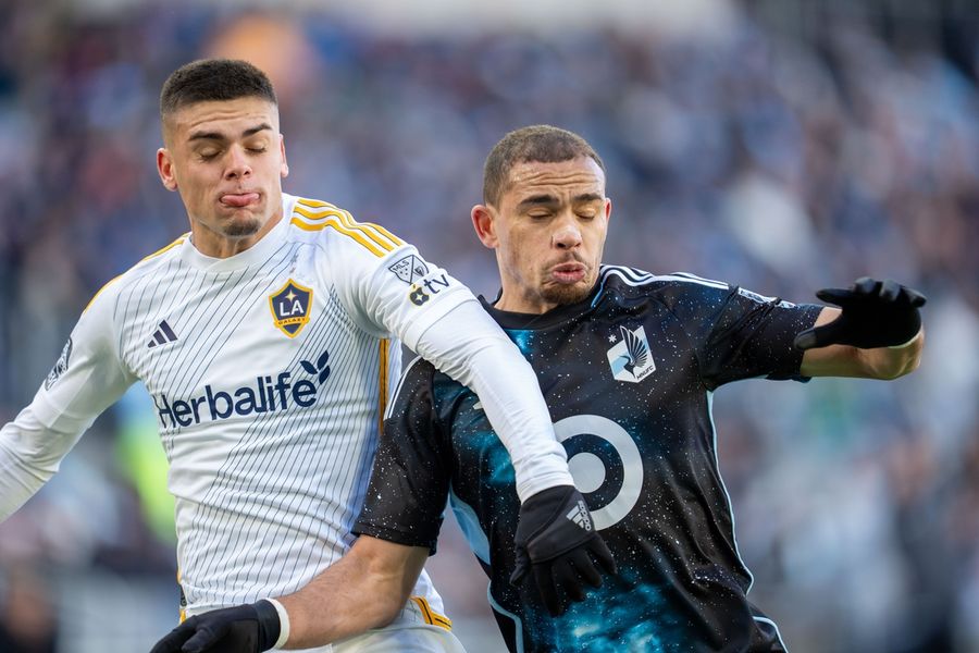 Galaxy earn draw with Minnesota United on late goal