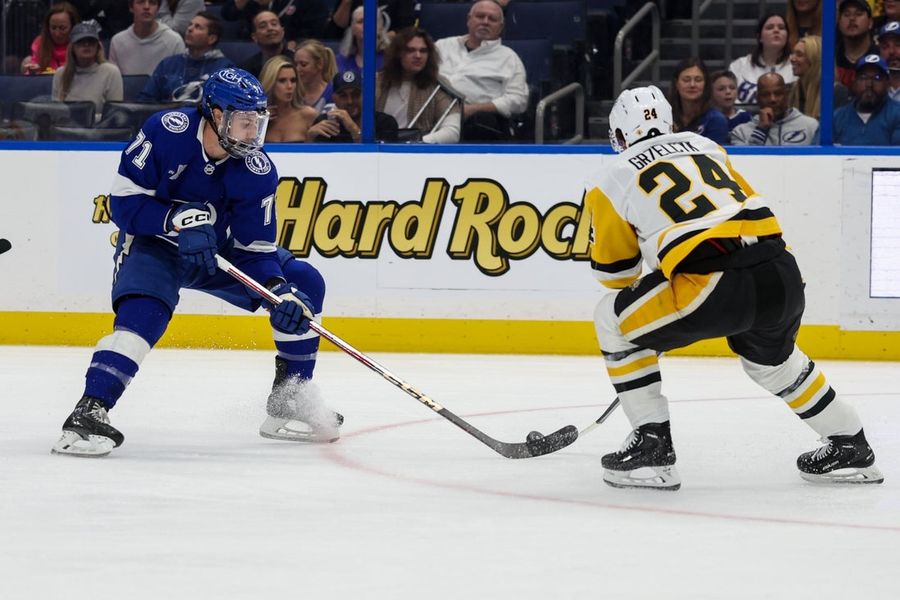 NHL: Pittsburgh Penguins at Tampa Bay Lightning