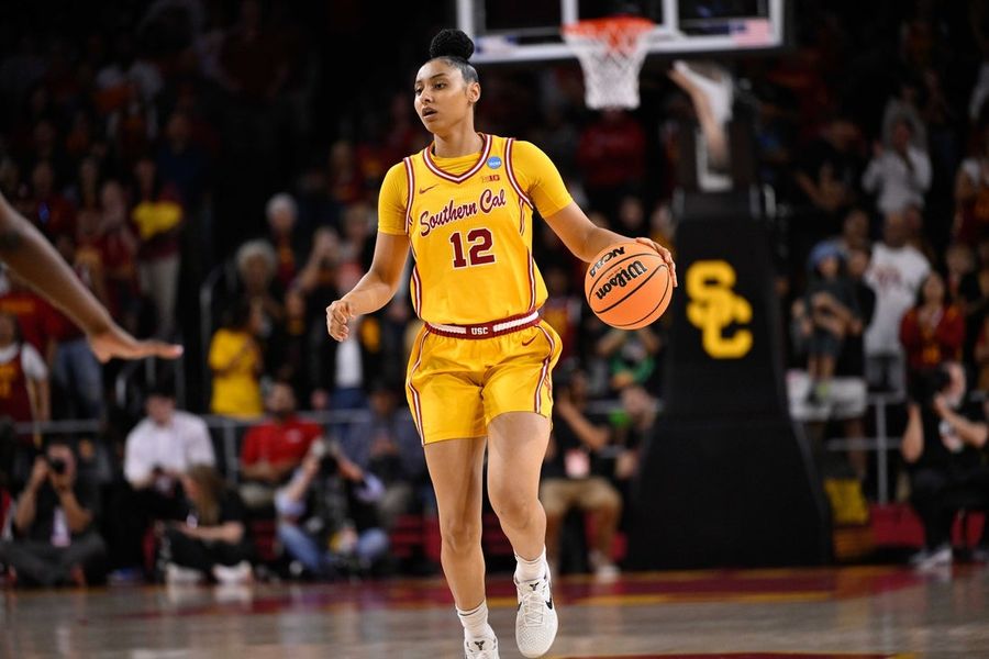 USC star JuJu Watkins wins Wooden Award