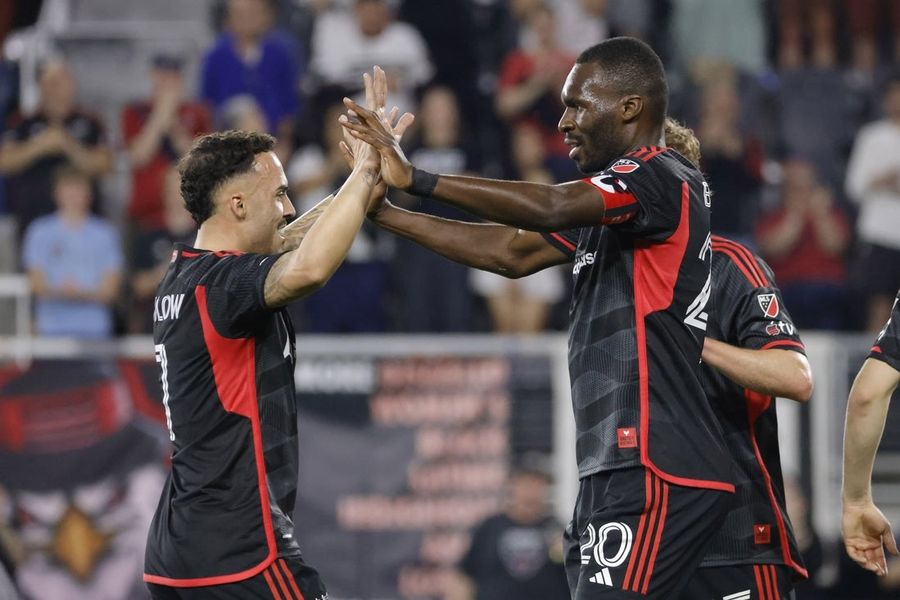 MLS: Columbus Crew in DC United