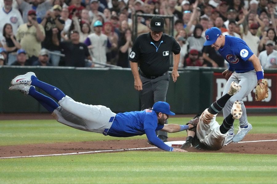 MLB: شيكاغو كوباج في أريزونا ديموندبيكس