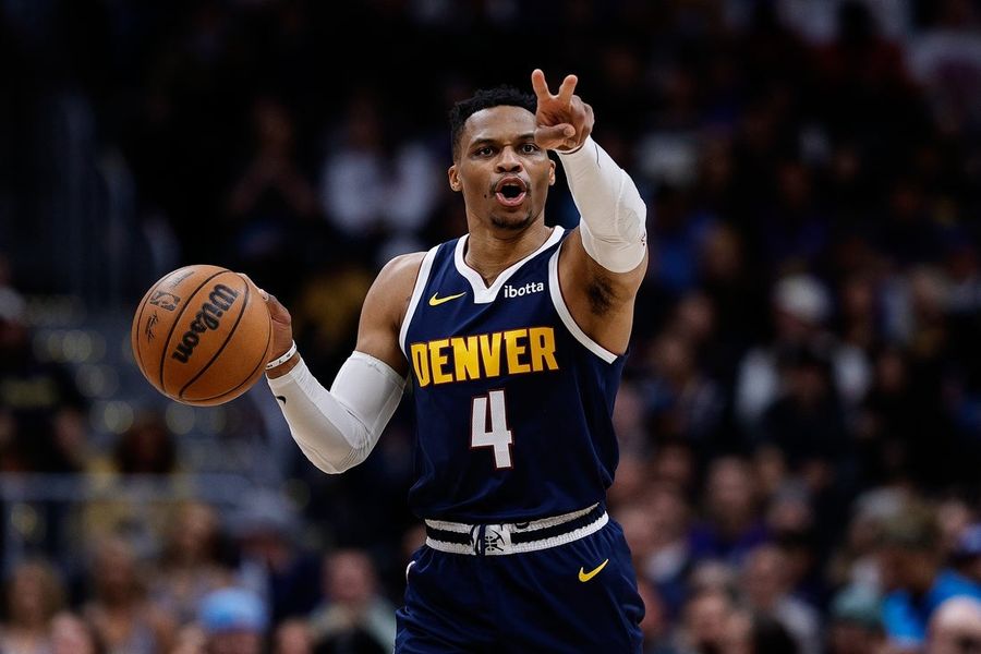 NBA: San Antonio Spurs at Denver Nuggets