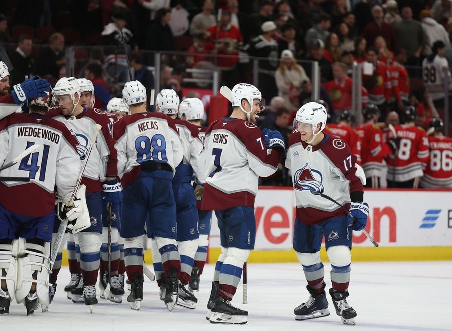 NHL: Colorado Avalanche at Chicago Blackhawks
