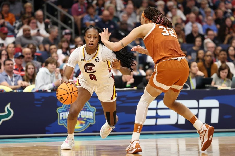 NCAA Wometball: Final Four National Carolina Carolina في تكساس