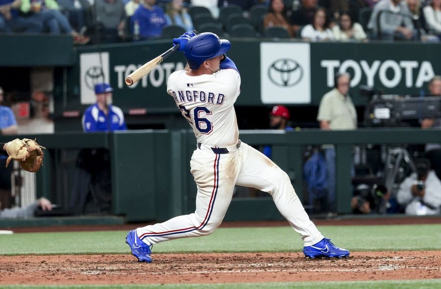Tampa Bay Ray on MLB: Tux Rangers