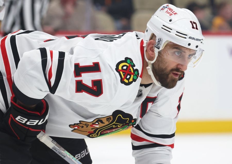 Blackhawks captain Nick Foligno steps away for family matter