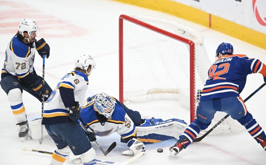 Oilers' Connor Brown nets last-minute winner vs. Blues