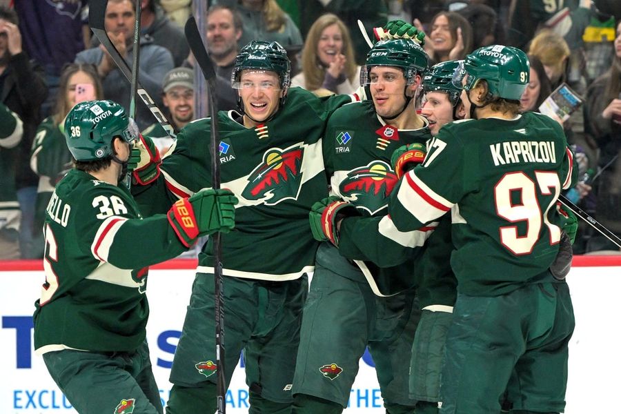 NHL: San Jose Sharks at Minnesota Wild