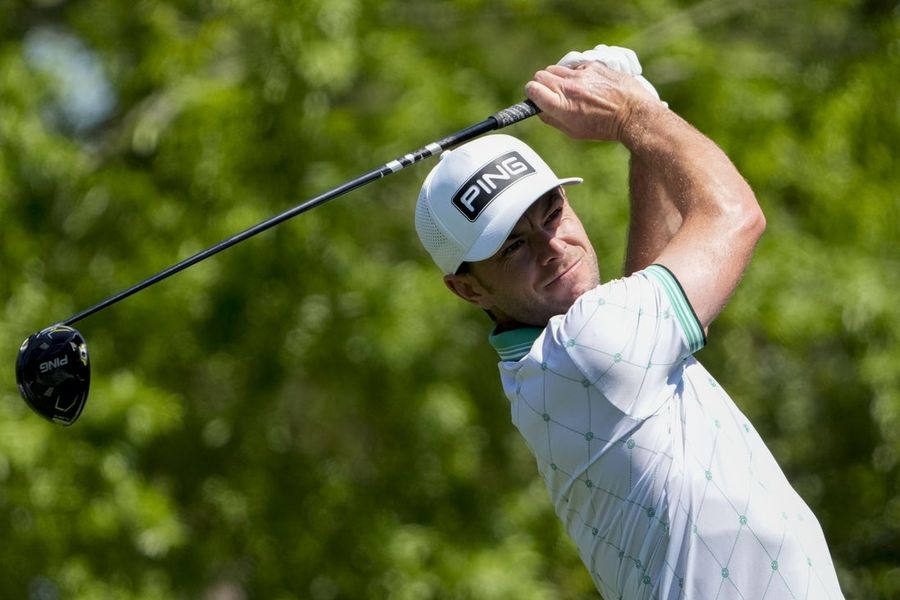 Ex-LIV Golf player first to earn PGA Tour card back