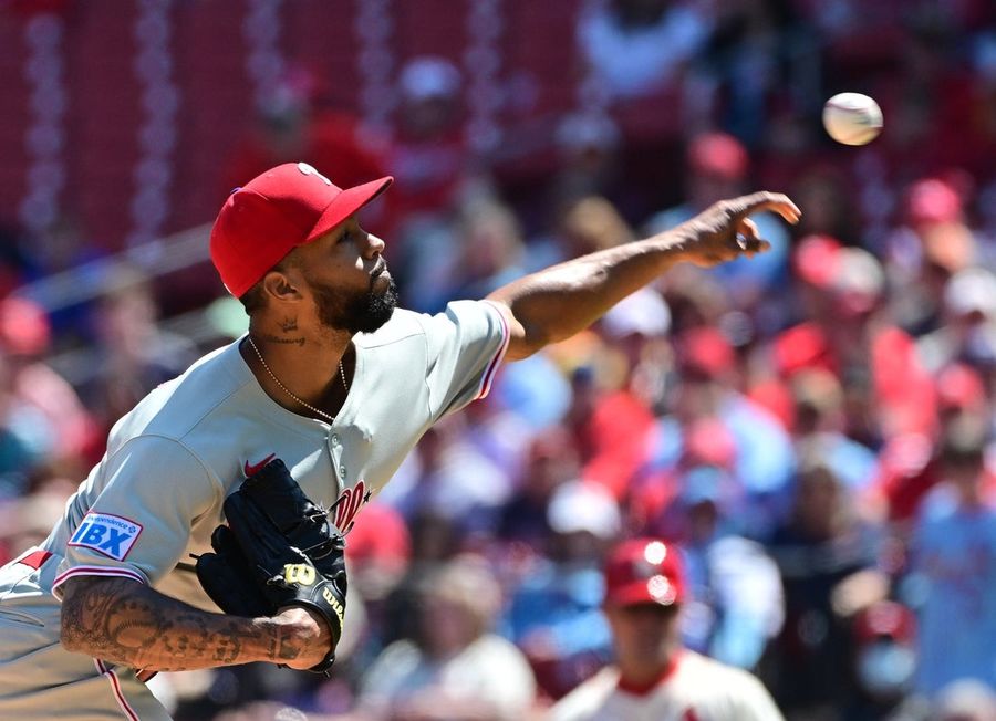 Cristopher Sanchez baffles Giants, helps Phillies win