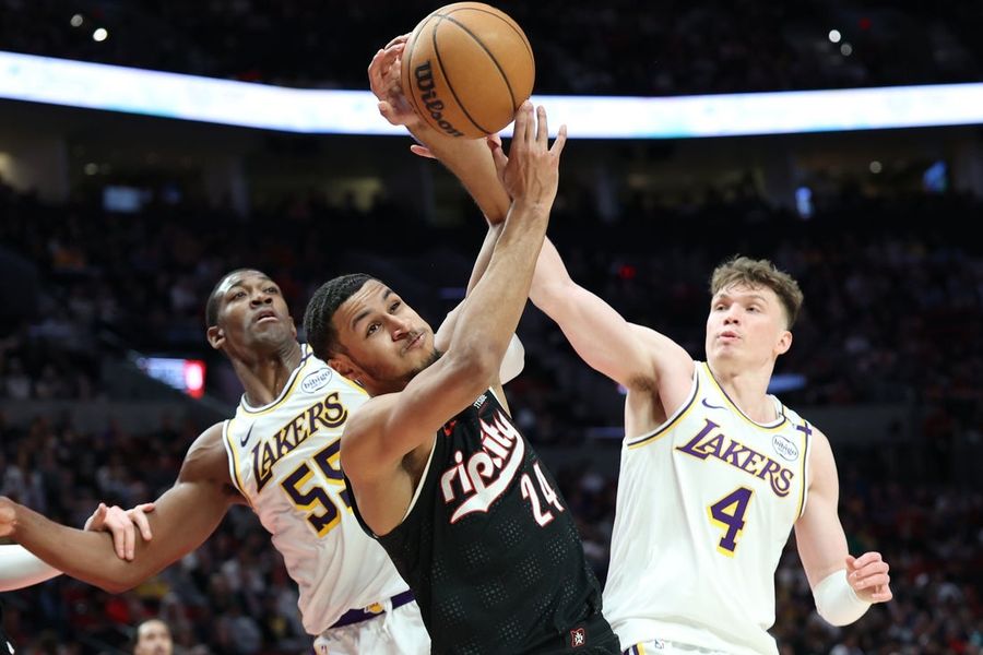 NBA: Los Angeles Lakers at Portland Trail Blazers