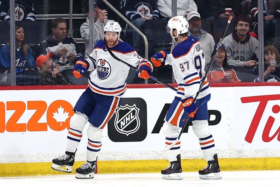 NHL: Edminton Oilers في Winnipeg Jets