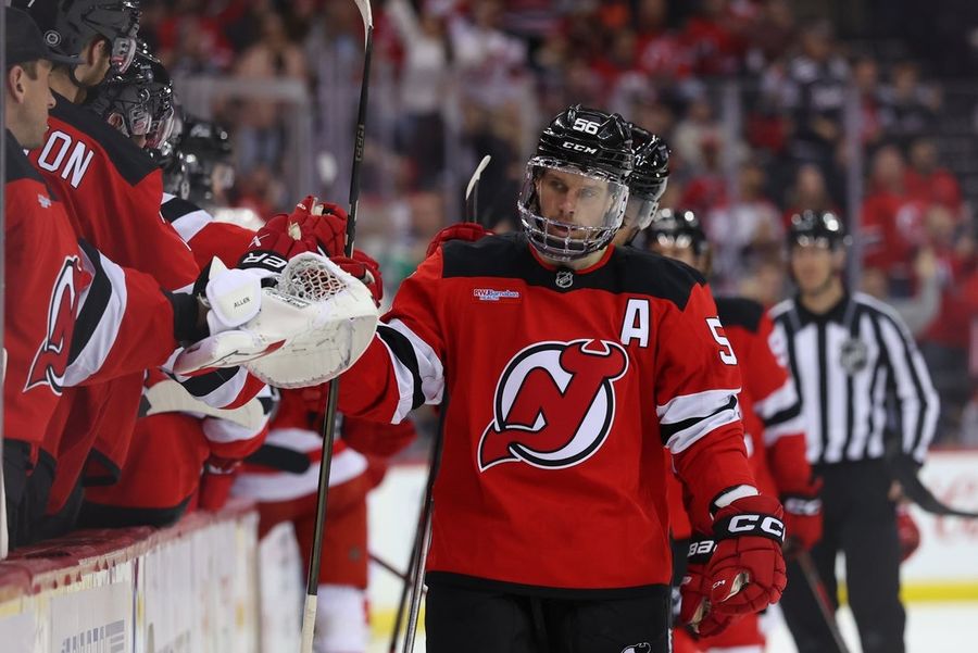 Los Predators recuperan a Erik Haula de los Devils