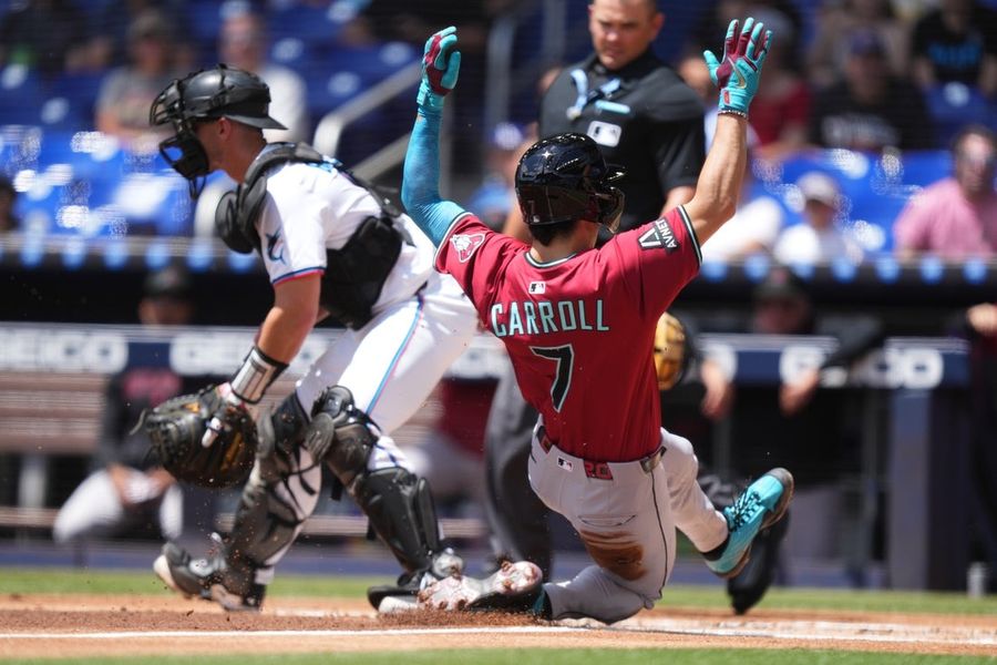 Diamondbacks capitalize on basepaths, sweep Marlins