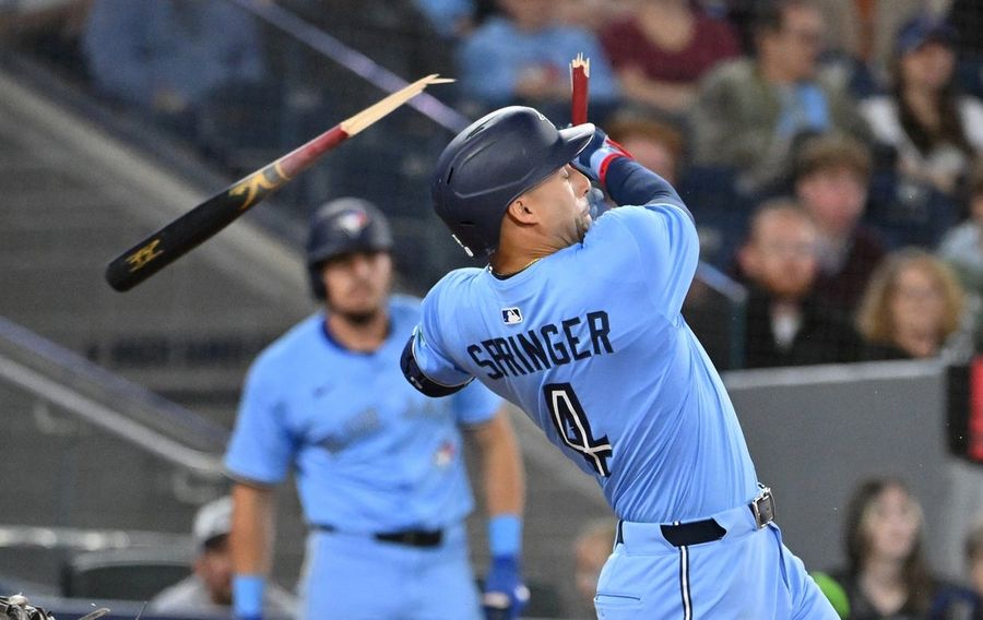 The MLB: سياتل مارينر في تورنتو بلو جيس