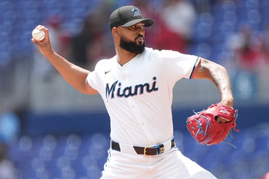 MLB: Cincinnati Reds in Miami Marlins
