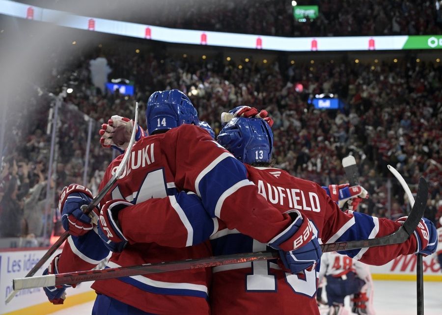 NHL: Cup Playfus-Washington Capital في كندا