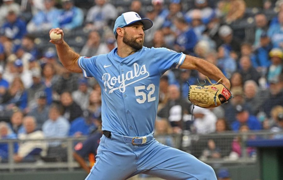 MLB: Houston Astros at Kansas City Royals