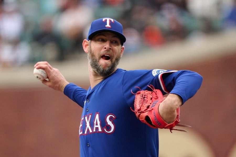 Deadspin | Rangers place RHP Chris Martin (shoulder) on 15-day injured list