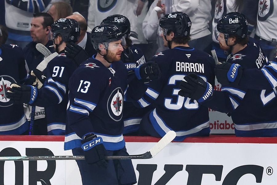 NHL: Stanley Cup Playoff-Dalas Stars in Vinnipag Jets