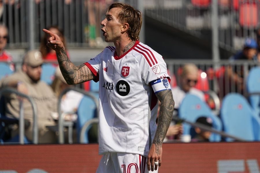 MLS: DC United in Toronto FC