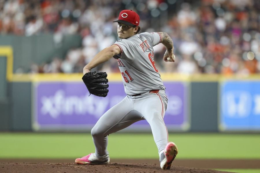 MLB: Cincinnati Reds at Houston Astros