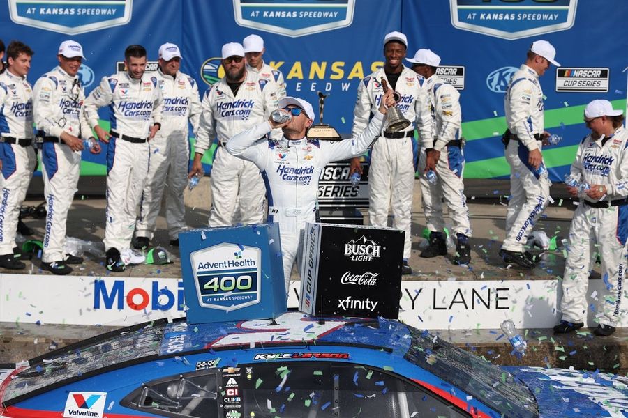 NASCAR: Adventelth 400