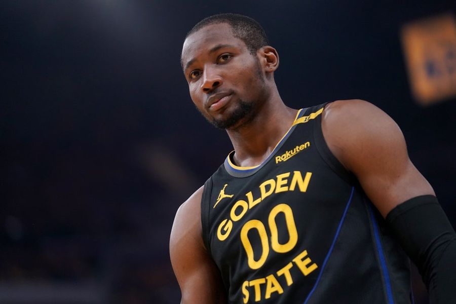 Informes: Warriors y Jonathan Kuminga no están más cerca de un acuerdo